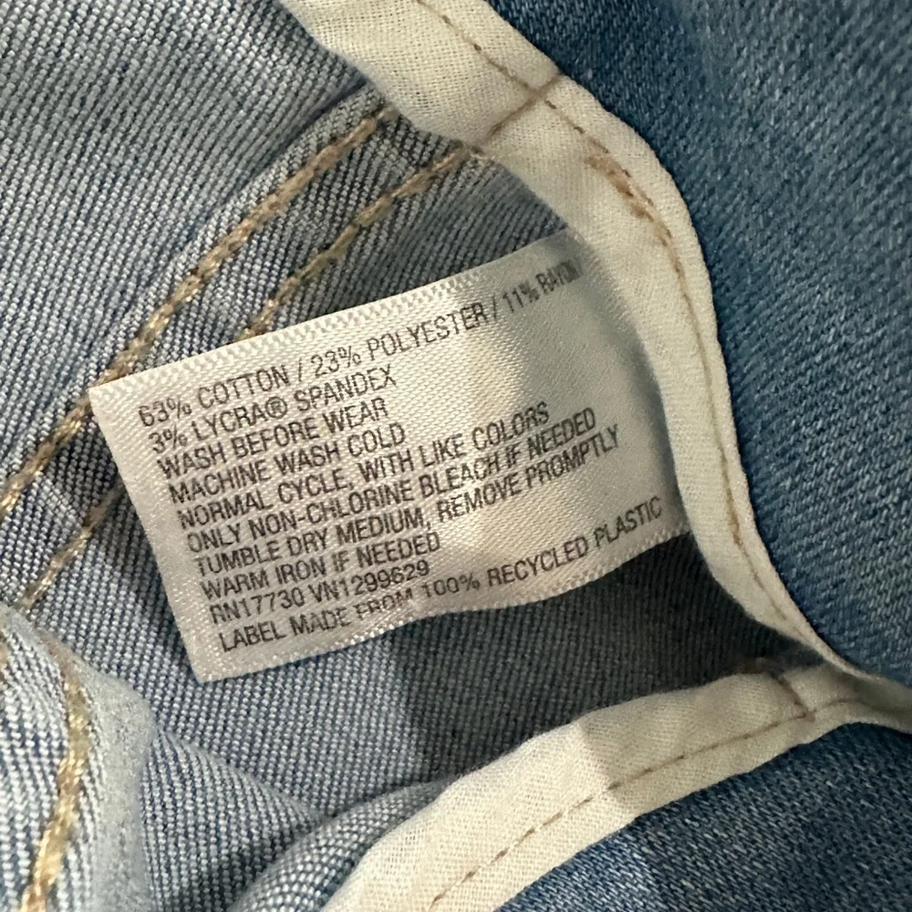 Wild Fable Acid Wash Denim Mini Skirt Blue High Rise | Size 4 - Picture 13 of 14